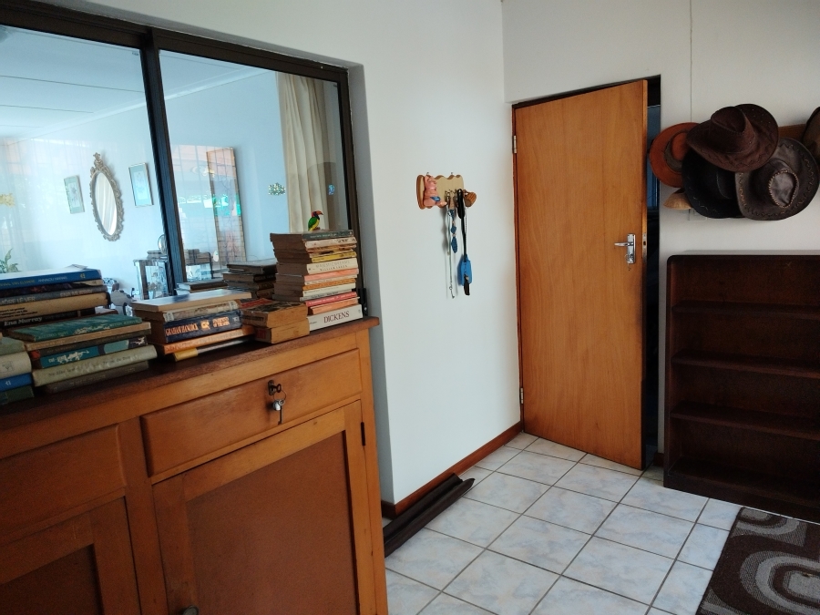 3 Bedroom Property for Sale in Fraaiuitsig Western Cape